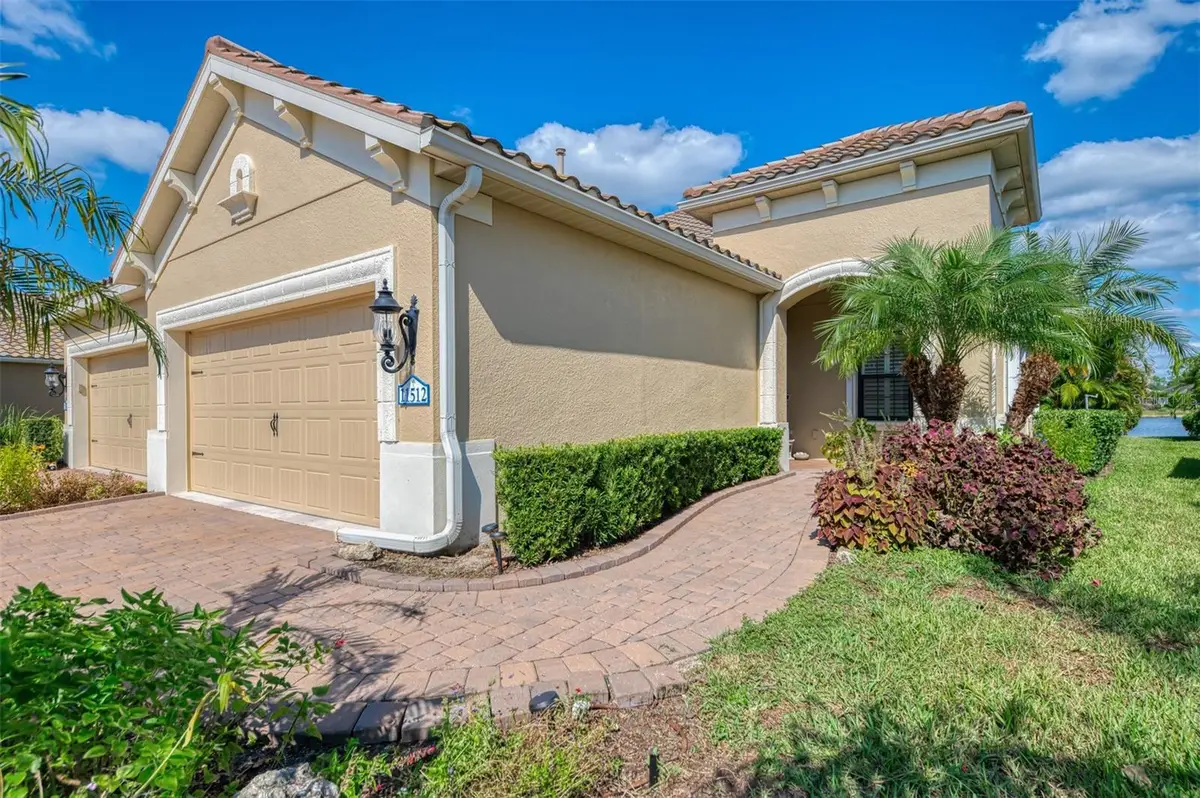 11512 Okaloosa Drive, Venice, FL 34293 - Image #1