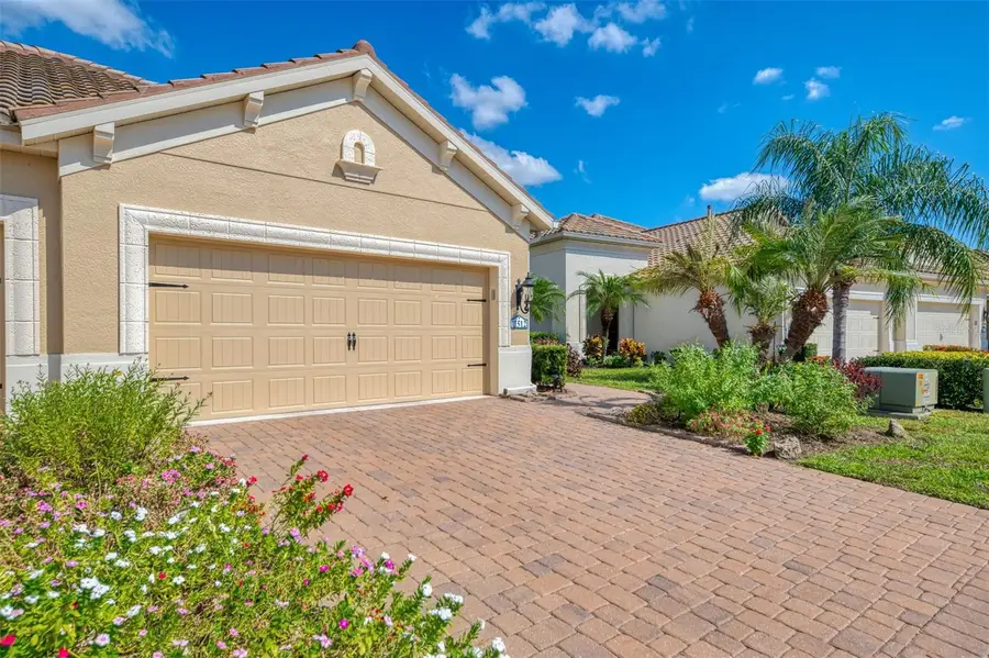 11512 Okaloosa Drive, Venice, FL 34293 - Image #3