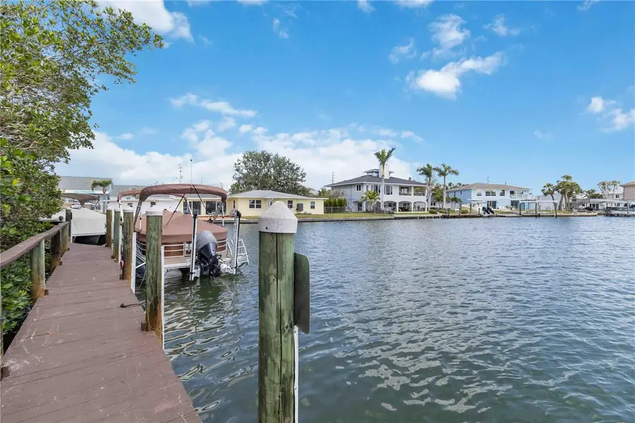 101 Louella Lane #11, Nokomis, FL 34275 - Image #2