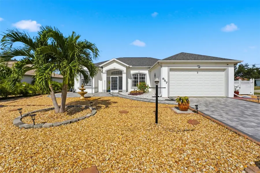 957 Cypress Avenue, Venice, FL 34285 - Image #2