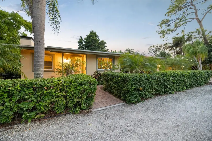 601 Menendez Street, Venice, FL 34285 - Image #2