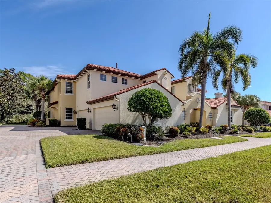 122 Bella Vista Terrace #8A, Nokomis, FL 34275 - Image #2