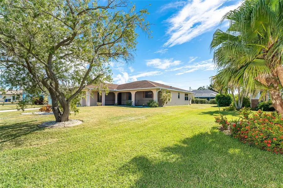 32 Clintwood Avenue, Englewood, FL 34223 - Image #3