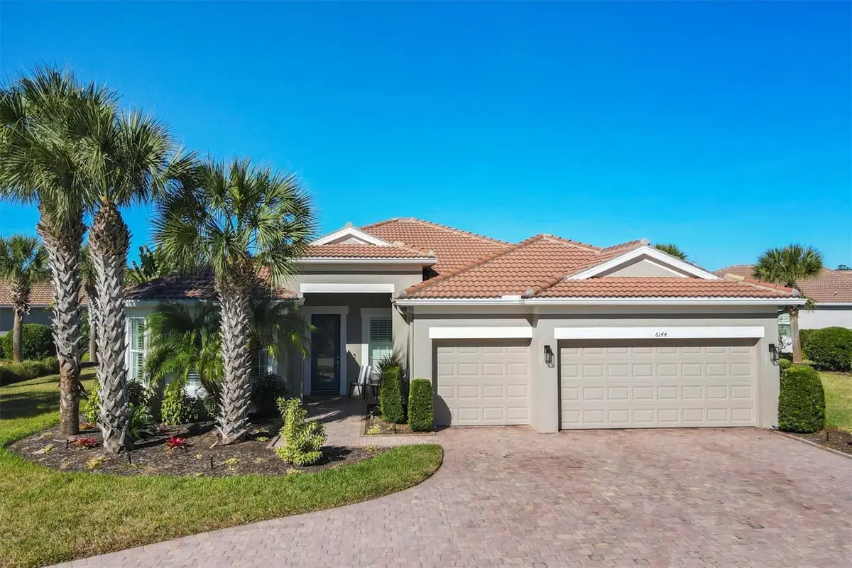 6144 Abaco Drive, Sarasota, FL 34238 - Image #1