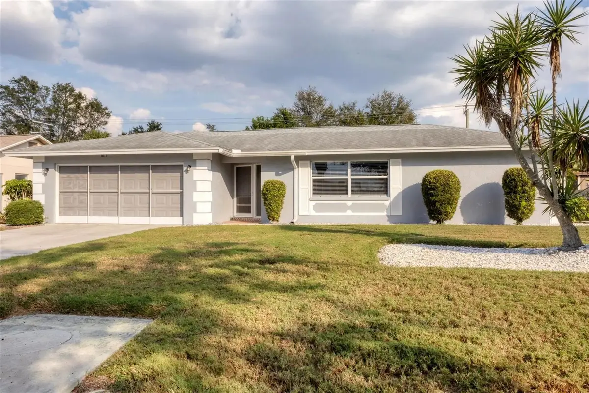 1611 E Cypress Point Drive, Venice, FL 34293 - #1