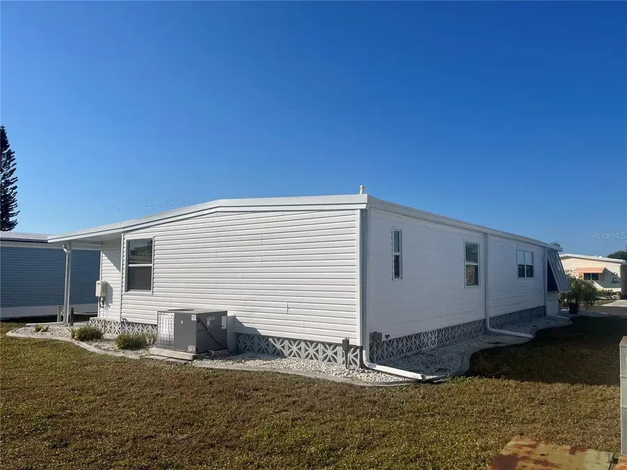 922 Cortina Boulevard, Venice, FL 34285 - Image #3