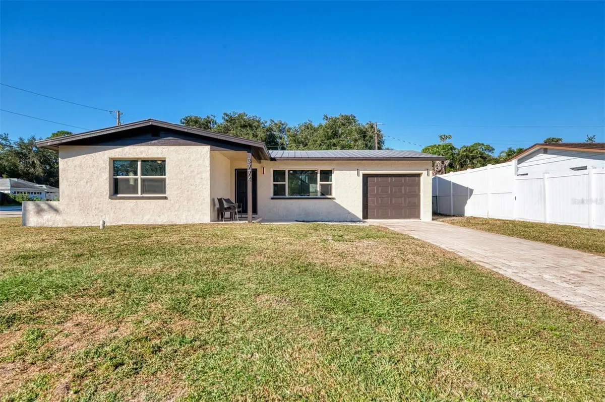 3774 Wake Avenue, Sarasota, FL 34240 - Image #1