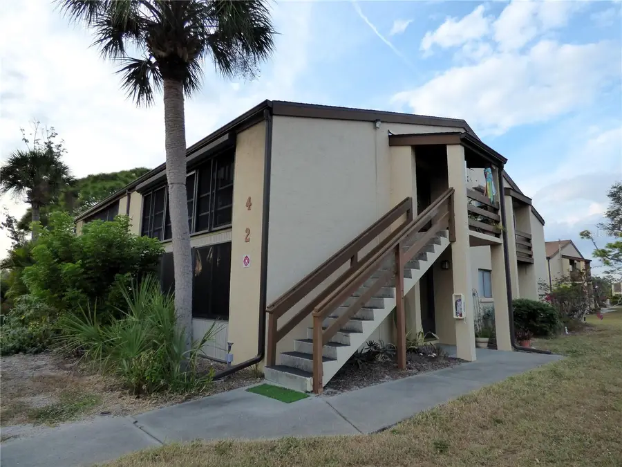 18 Quails Run Boulevard #4, Englewood, FL 34223 - Image #2