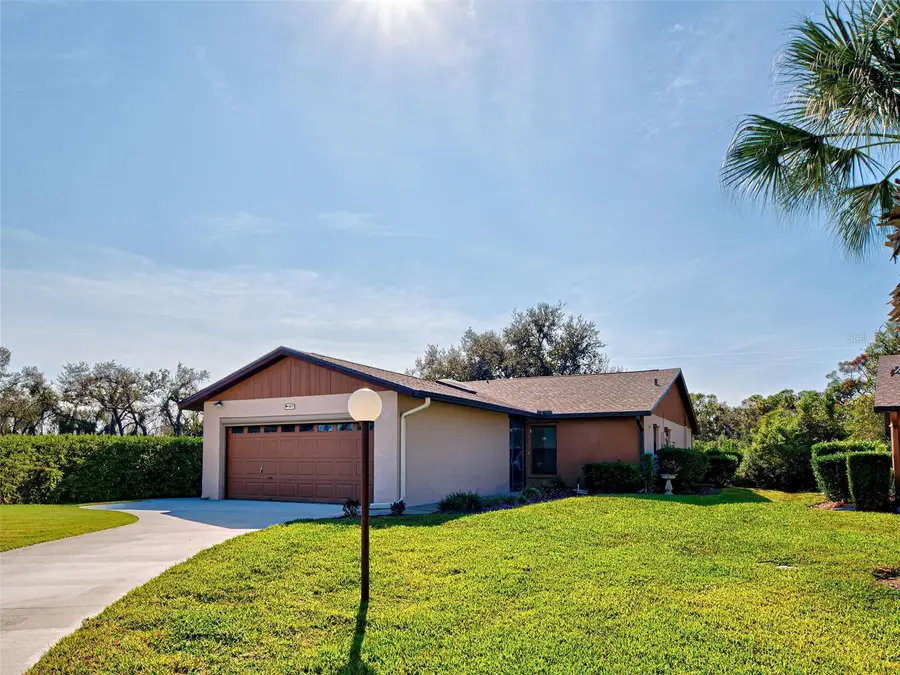 1817 Curry Avenue #57, Nokomis, FL 34275 - Image #2