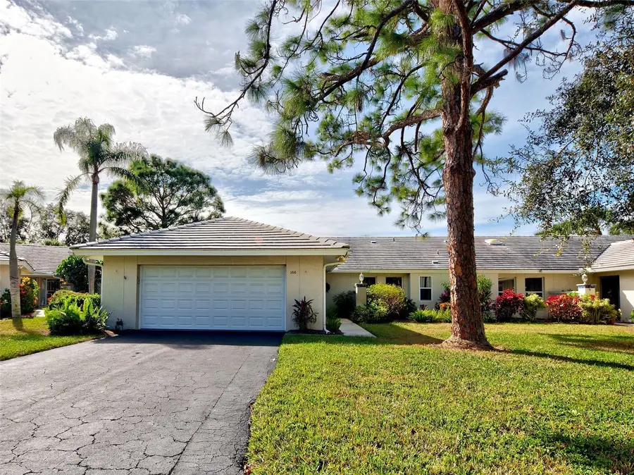 166 Southampton Place S #348, Venice, FL 34293 - Image #2