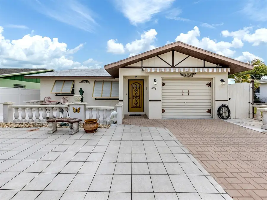 1028 Lillian Street, Venice, FL 34285 - Image #2