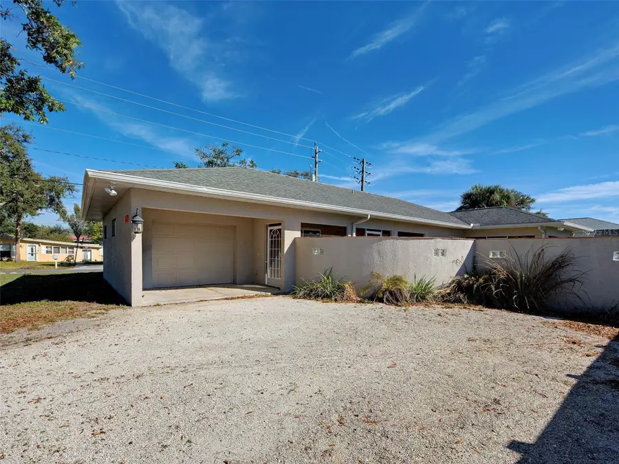 229 S Quincy Road, Venice, FL 34293 - Image #2