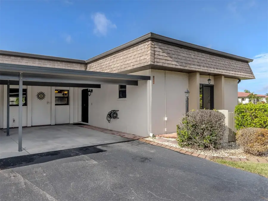 1704 Lakeside Drive #1708B, Venice, FL 34293 - Image #3