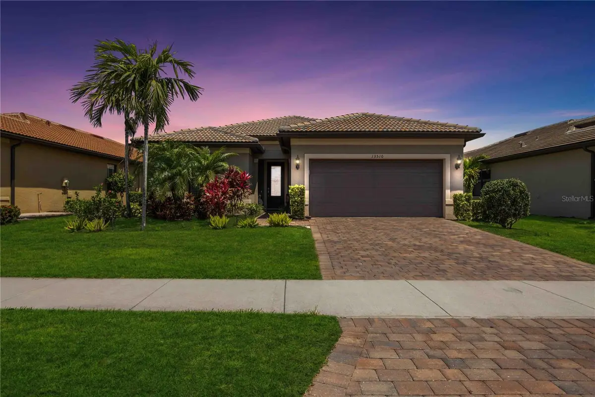 13510 Esposito Street, Venice, FL 34293 - Image #1