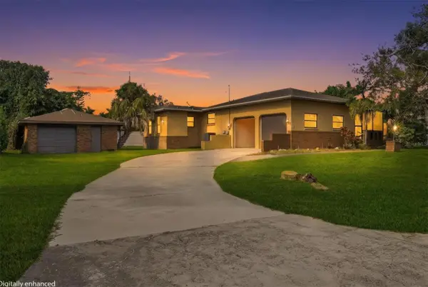 1356 Yacht Club Drive, VENICE, FL 34293