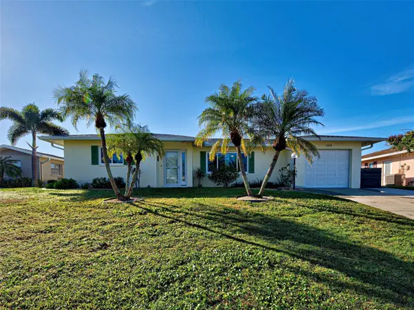 1350 Lakeside Drive, VENICE, FL 34293