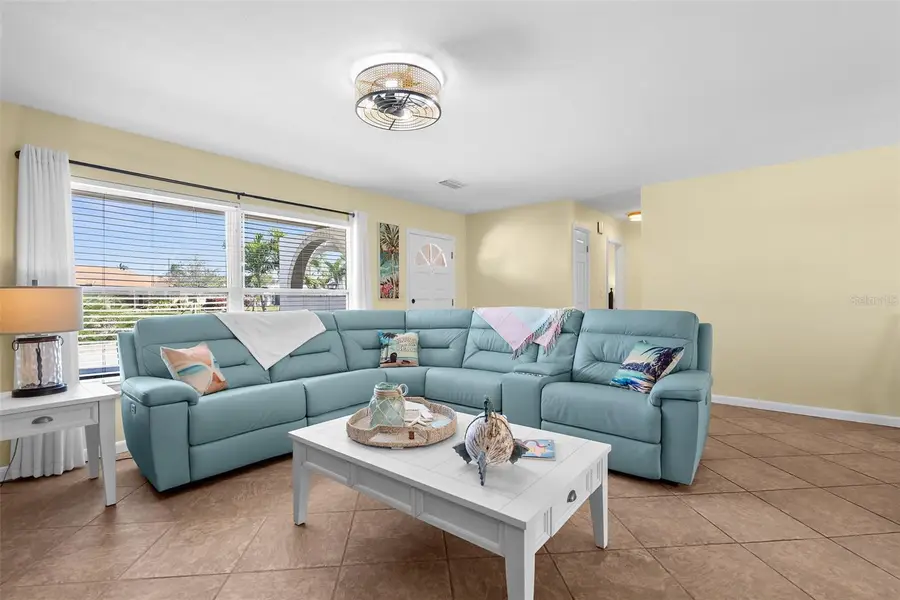 201 Cavallini Drive, Nokomis, FL 34275 - Image #2