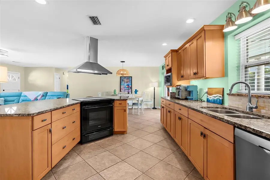 201 Cavallini Drive, Nokomis, FL 34275 - Image #3