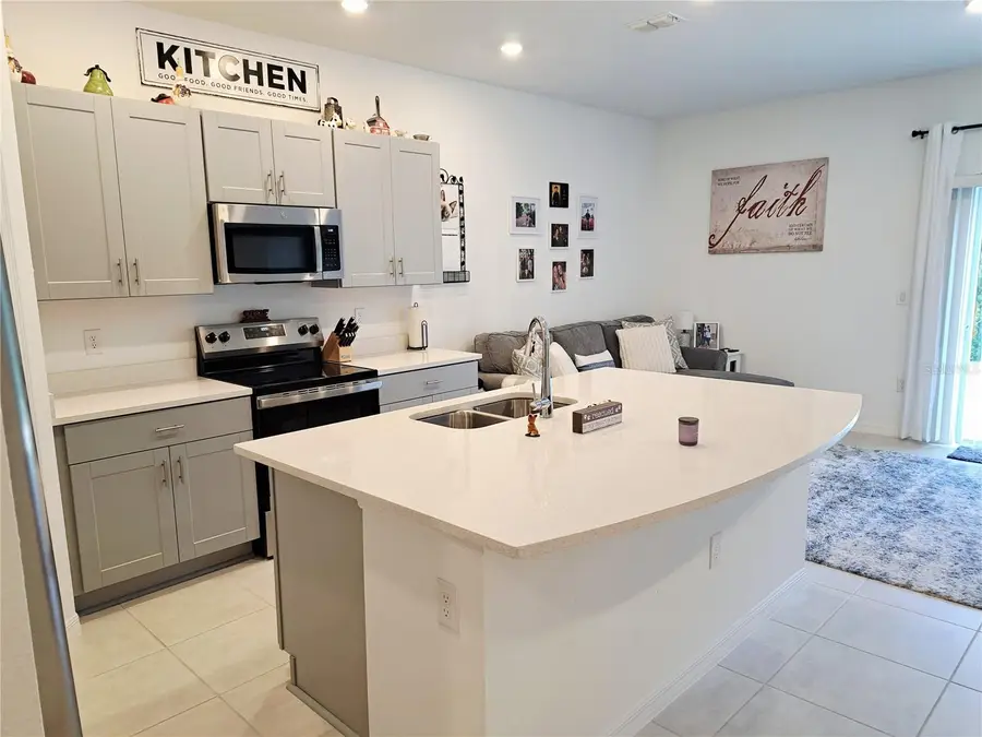 2991 Canary Avenue, Davenport, FL 33837 - Image #2