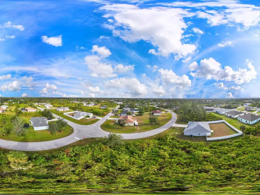 12142 Appleberg Circle, Port Charlotte, FL 33981 - Image #2