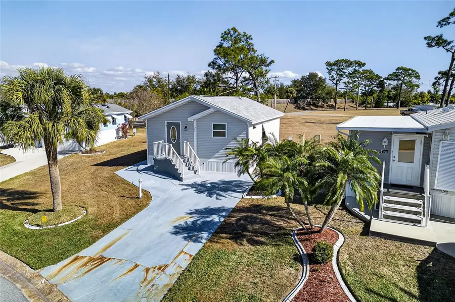 204 Crown Point Drive, Nokomis, FL 34275 - Image #3
