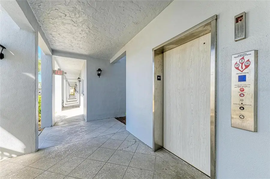 408 Cerromar Circle #335, Venice, FL 34293 - #3