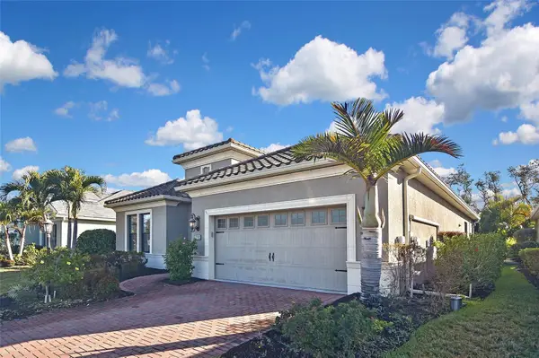 27352 Driver Lane, ENGLEWOOD, FL 34223