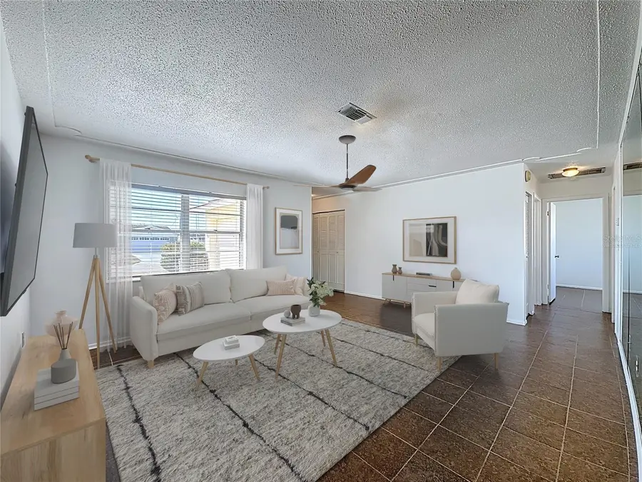 637 Michigan Drive N, Venice, FL 34293 - #3