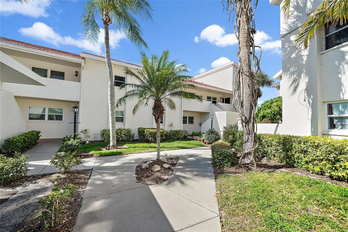 758 Village Circle #207, Venice, FL 34292 - #1