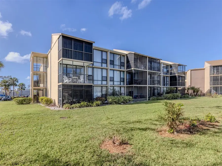 618 Bird Bay Drive S #216, Venice, FL 34285 - #2