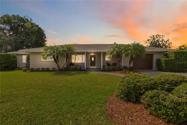 2068 Sunnyside Lane, SARASOTA, FL 34239