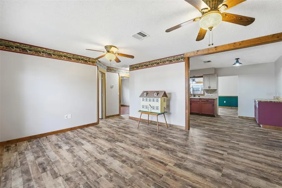 121 Crane Rd, Venice, FL 34293 - #2