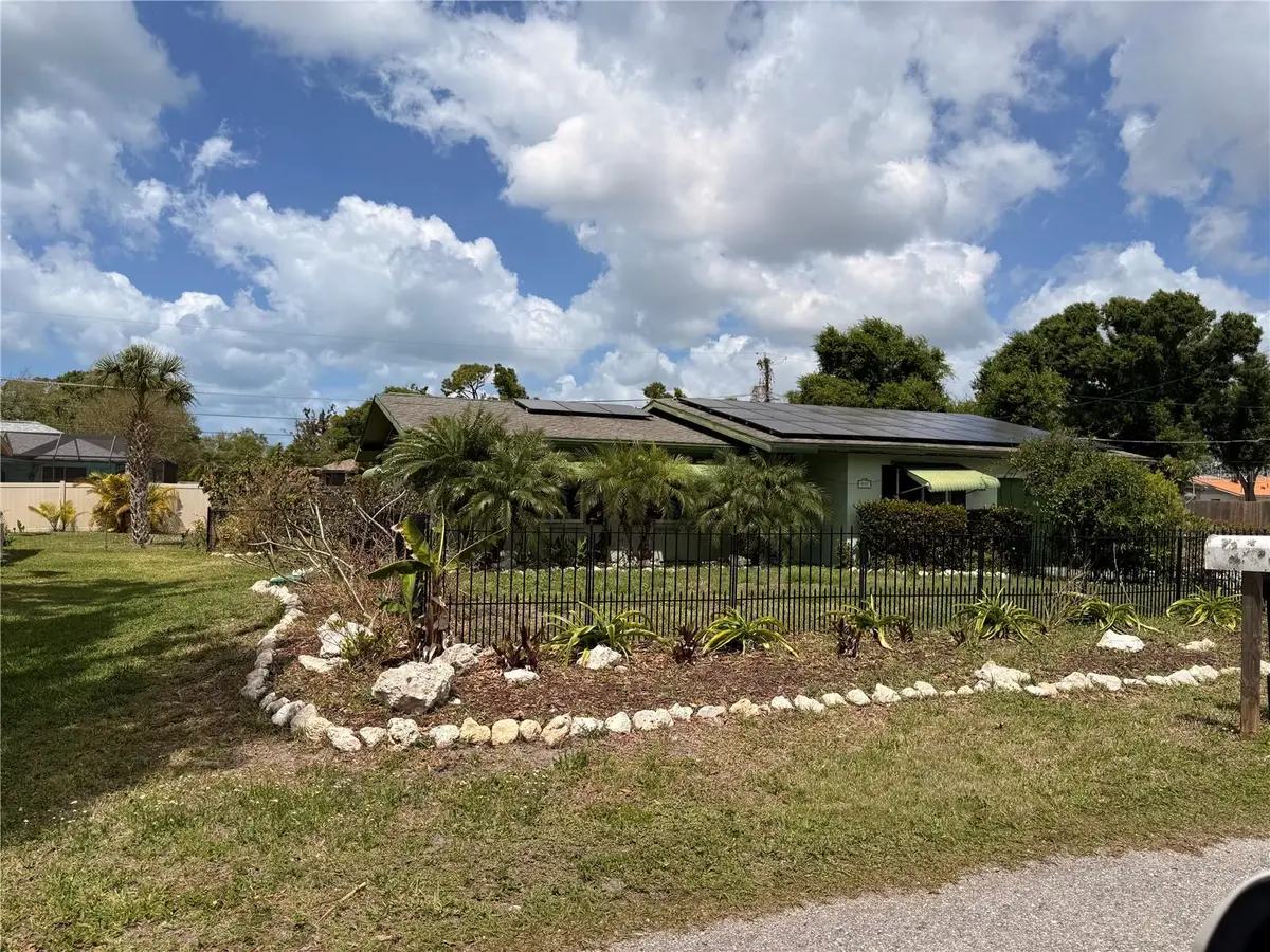 340 Azalea Road, Venice, FL 34293 - #1