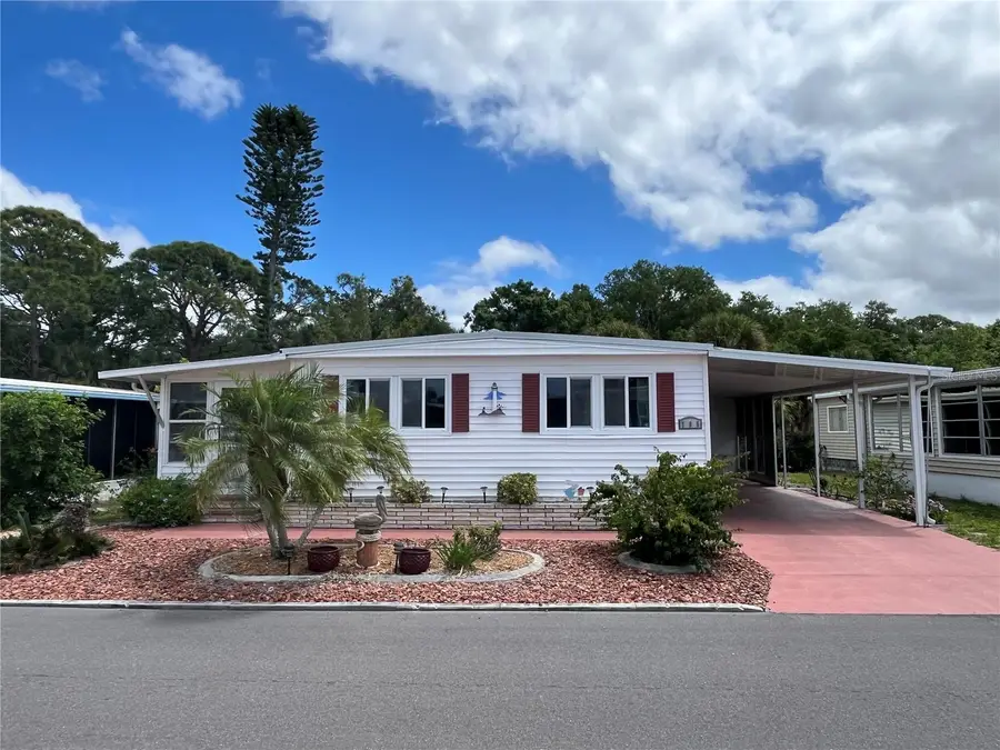 785 Cervina Drive N, Venice, FL 34285 - #2