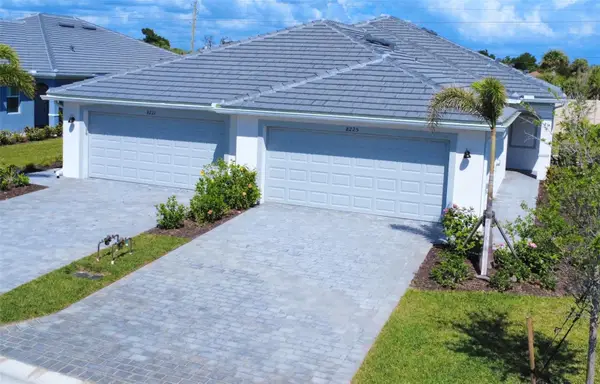 8225 Shore Lake Drive, ENGLEWOOD, FL 34224