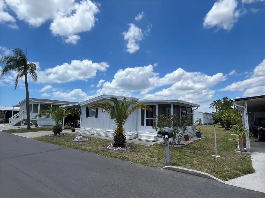 533 Cervina Drive N, Venice, FL 34285 - #2