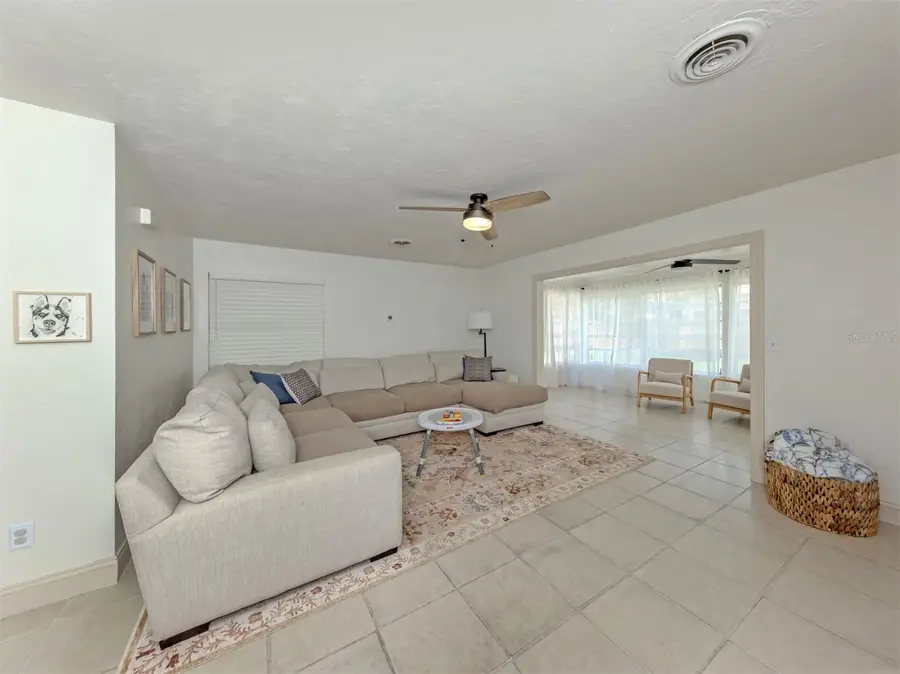 929 Cypress Avenue, Venice, FL 34285 - #3