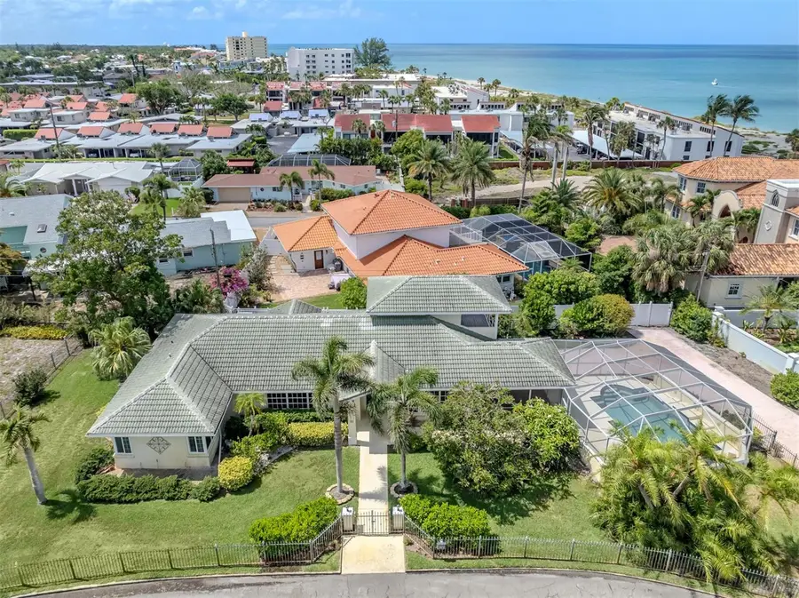 24 Gulf Manor Drive, Venice, FL 34285 - #3