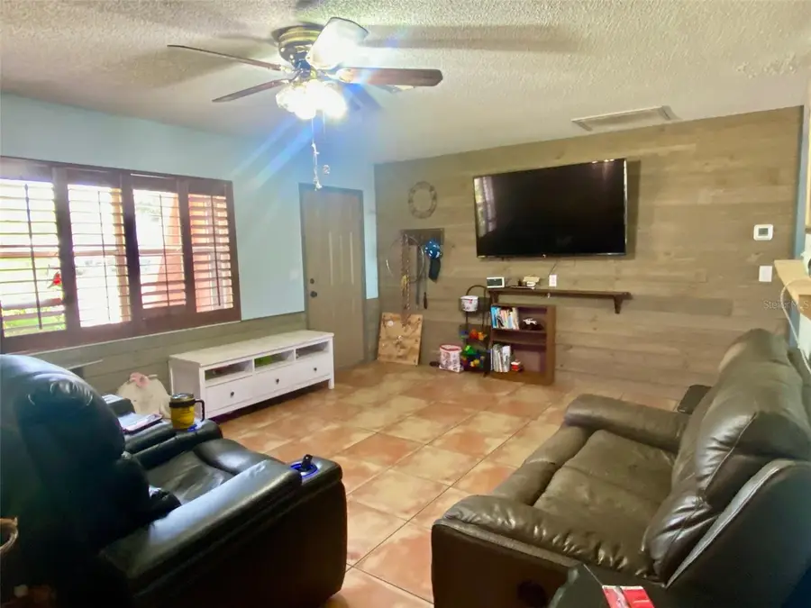 132 Rutgers Road, Venice, FL 34293 - #2