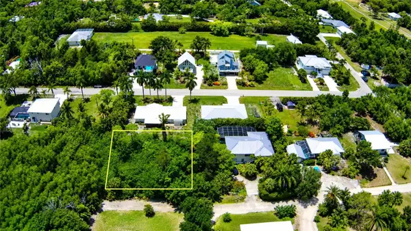 7455 Georgiana Drive, BOKEELIA, FL 33922