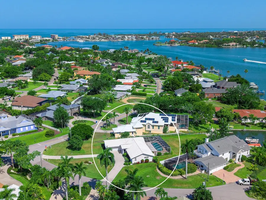 396 Bayshore Drive, Venice, FL 34285 - #2