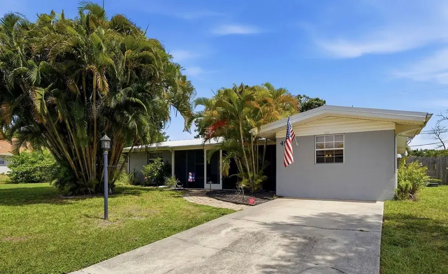 459 E Baffin Drive, Venice, FL 34293 - #2