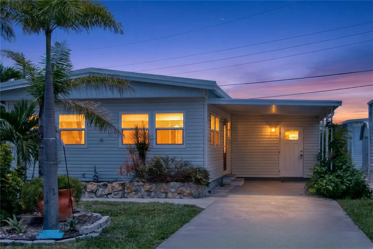 808 S Green Circle, Venice, FL 34285 - #1