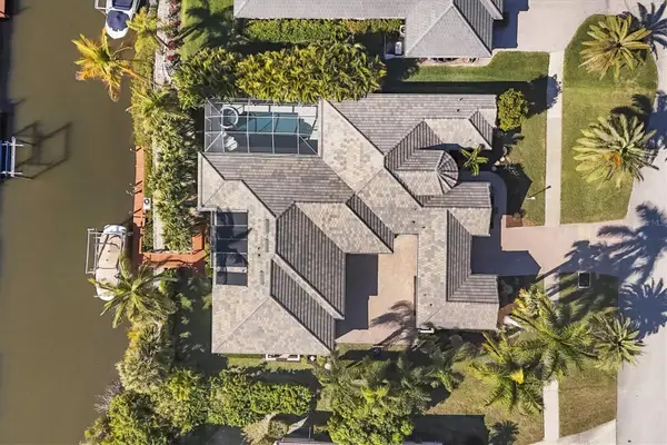 321 Dulmer Drive, NOKOMIS, FL 34275