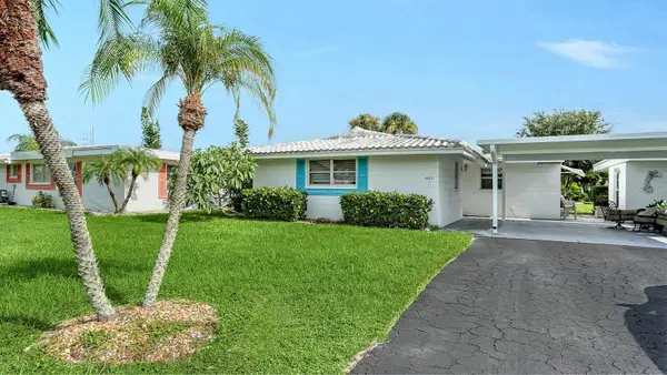 1523 Lakeside Drive #15, VENICE, FL 34293
