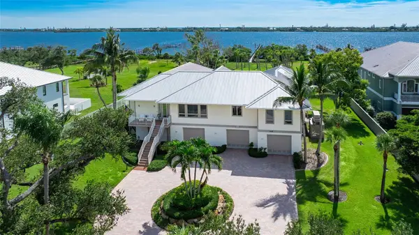 1115 Bayshore Drive, ENGLEWOOD, FL 34223