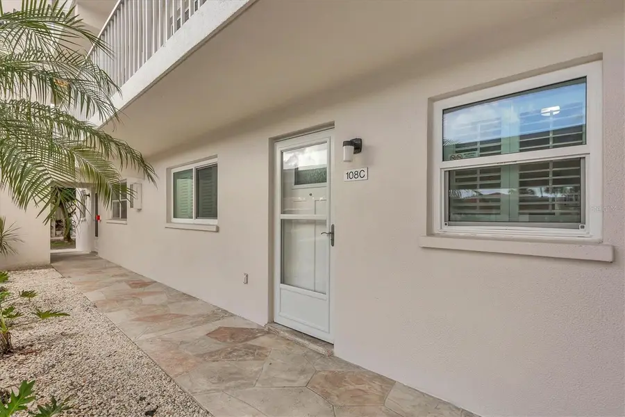 116 Vista Hermosa Circle #108C, Sarasota, FL 34242 - #3