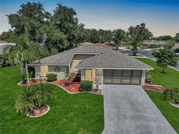 3216 Meadow Run Drive, VENICE, FL 34293