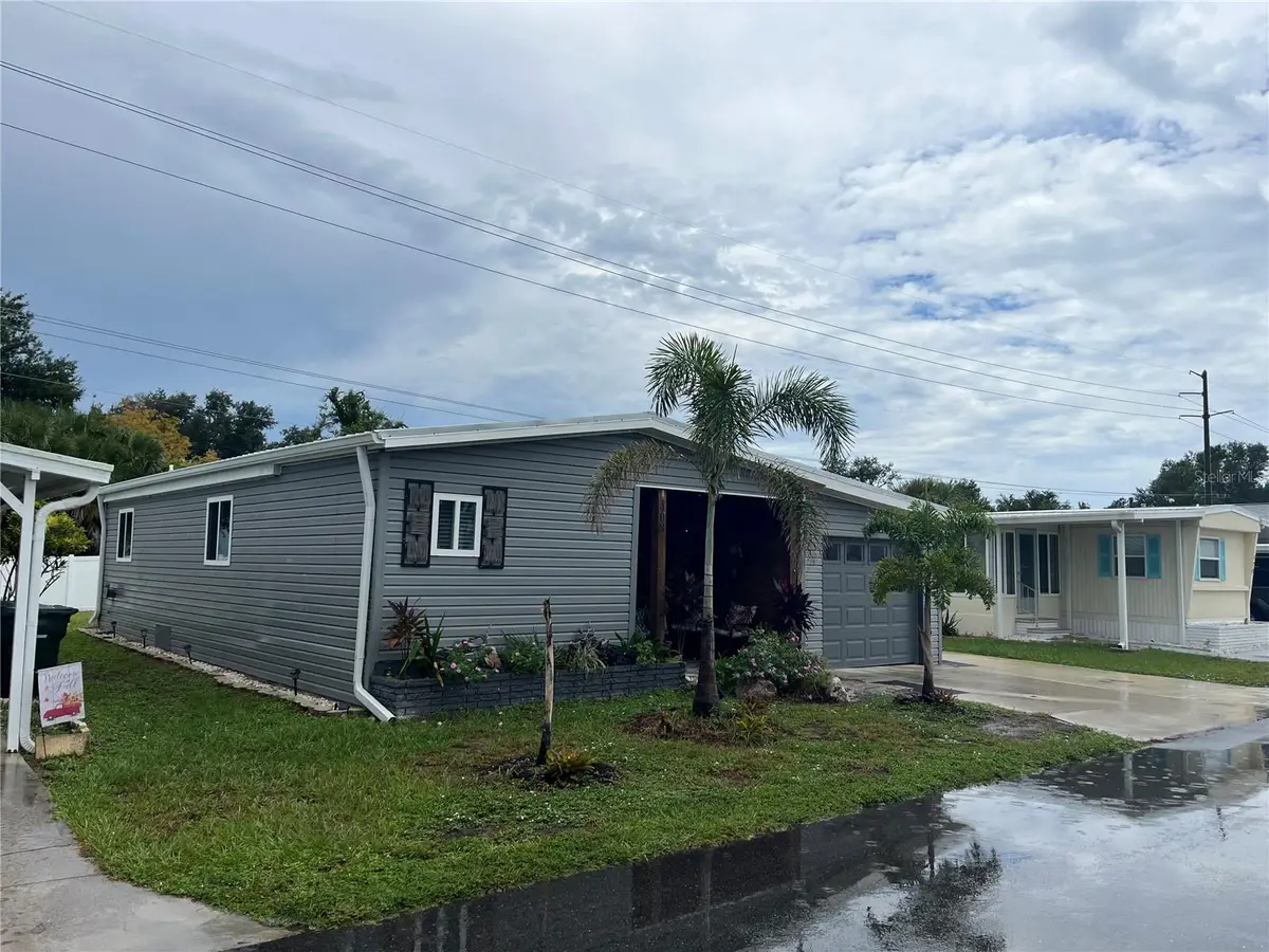 408 Cervina Drive N, Venice, FL 34285 - #1