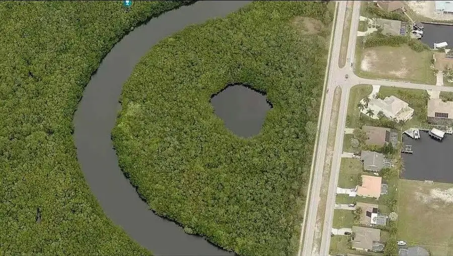 4000 Surfside Blvd, Cape Coral, FL 33914 - #3